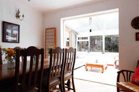 Griffin Close -14.jpg