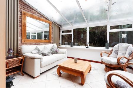 Griffin Close -15.jpg