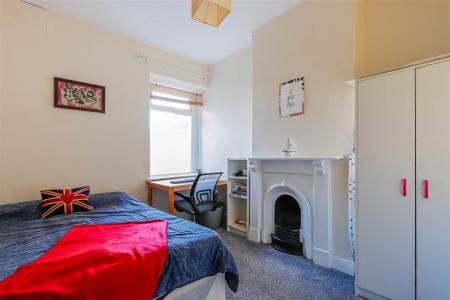 Castleland St -10.jpg