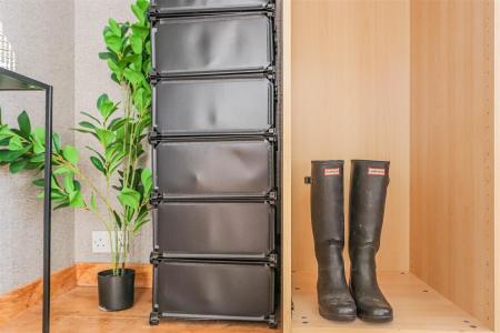 Roberts Close -18.jpg