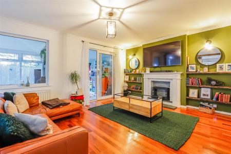 Murlande Way -24.jpg