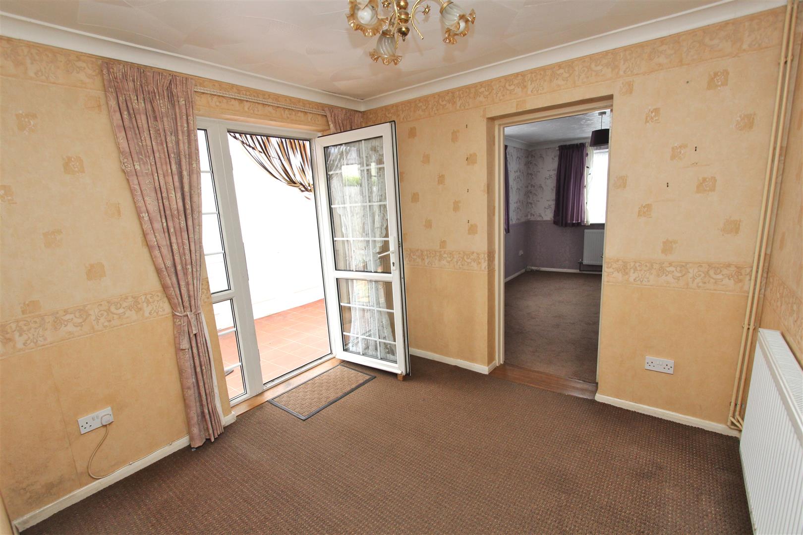 2 bedroom Detached Bungalow for sale in Sheerness
