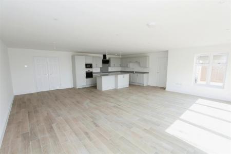 Open Plan Kitchen Lounge Area