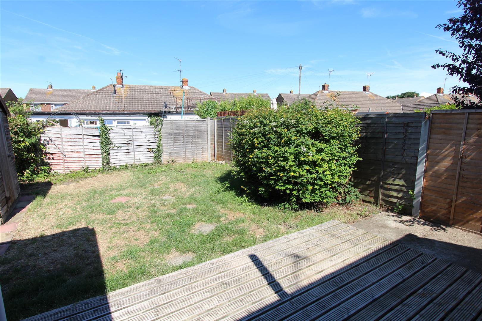 2 bedroom Bungalow for rent in Sittingbourne