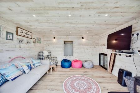 Outbuilding