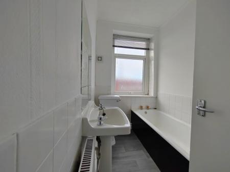 image4