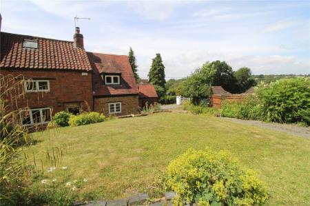 Frog Lane, UPPER BODDINGTON, Northamptonshire, NN11