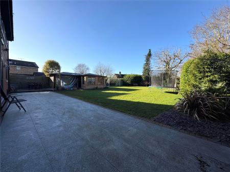 Ashby Road, DAVENTRY, Northamptonshire, NN11