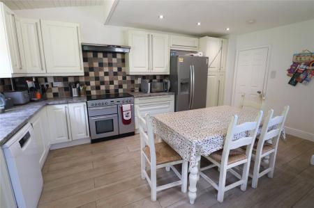 Springfields, Main Street, WATFORD, Northamptonshire, NN6