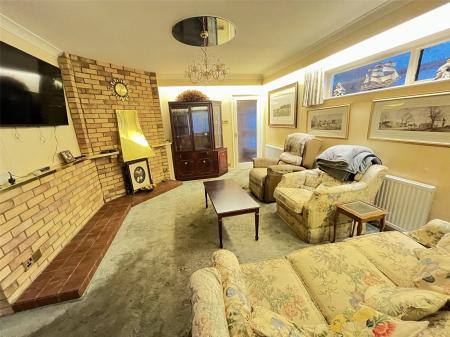 High Street, SPRATTON, Northamptonshire, NN6