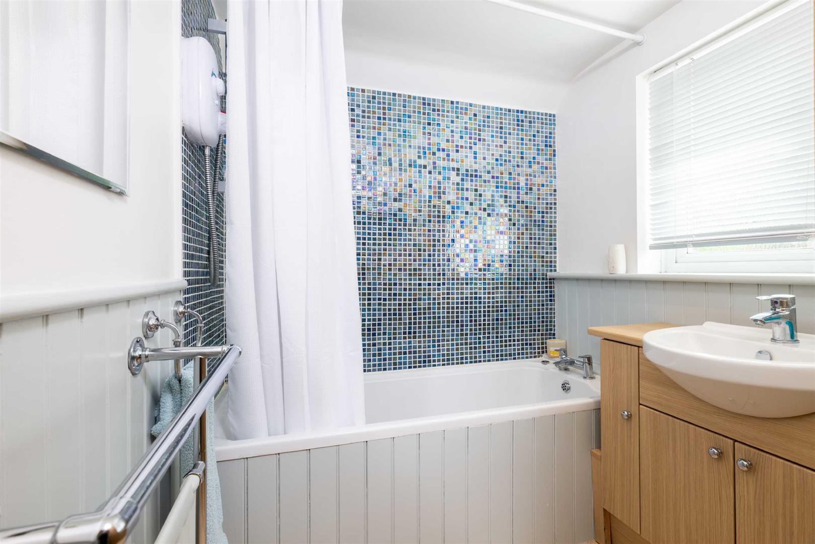 5 bedroom Detached House for sale in South Chailey