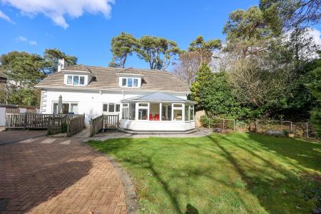 Carlyon Bay , St Austell , PL25