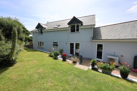 High Street, St Austell, PL26