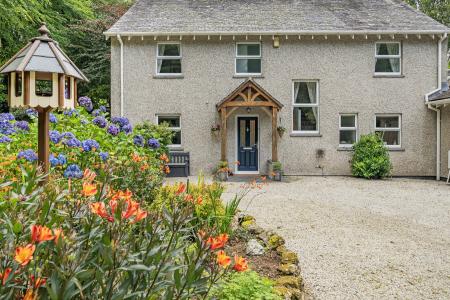 Luxulyan, Bodmin, PL30