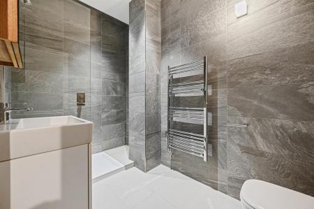 BCLR - 15 Loft Appartments - Shower Room1 (1).jpg