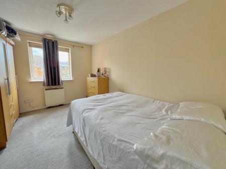 Bedroom_inPixio.jpg