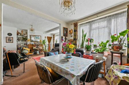 LR - 2 Mackellar House - Diner3.jpg_.jpg