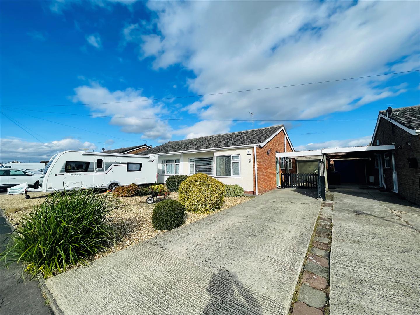 2 bedroom SemiDetached Bungalow for sale in Melksham