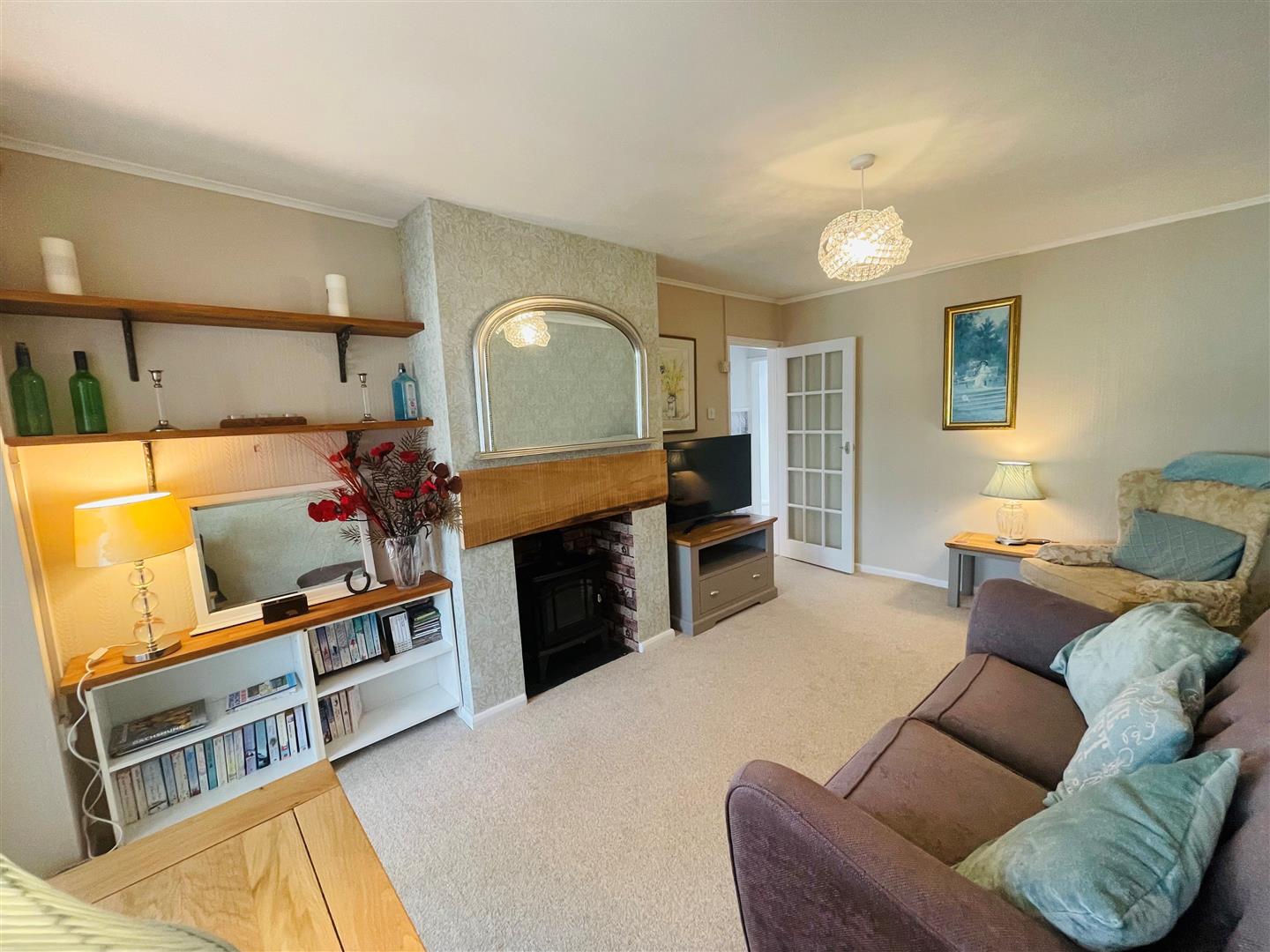 2 bedroom SemiDetached Bungalow for sale in Melksham