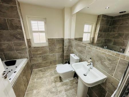 10thybath.jpg