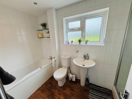 16wellbath1.jpg