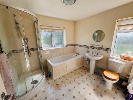 10thebath.jpg