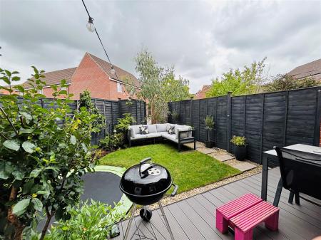 43hawgdn.jpg