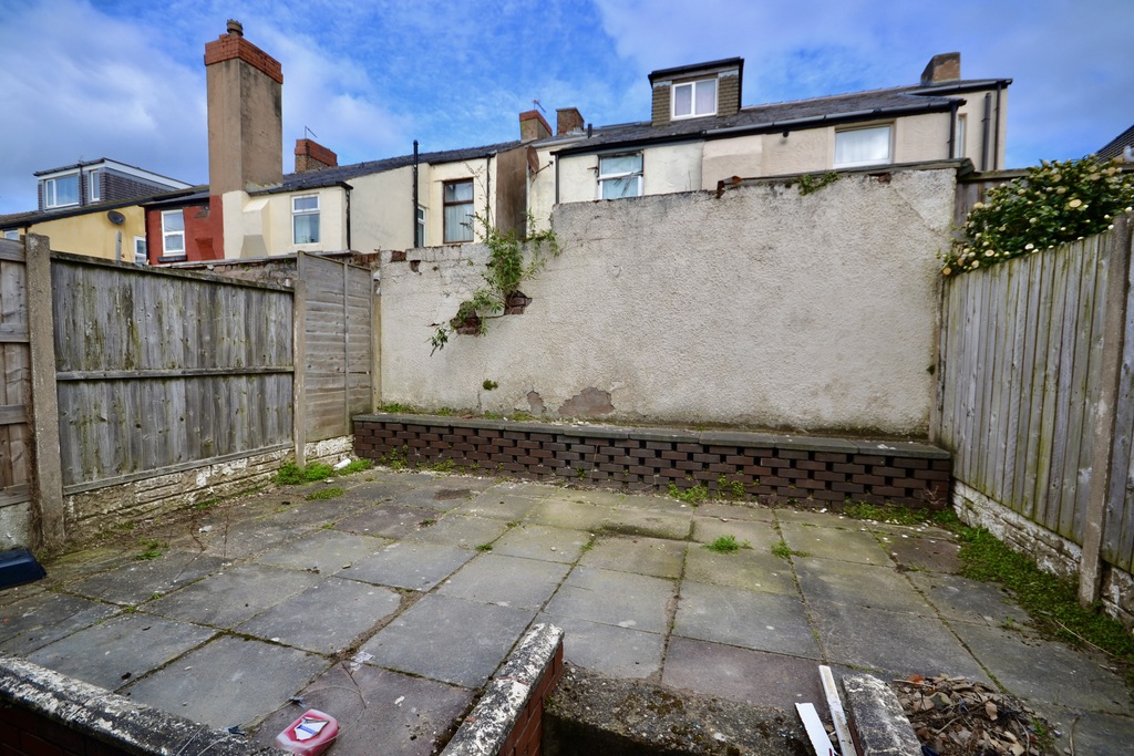 2 bedroom SemiDetached House for sale in Liverpool