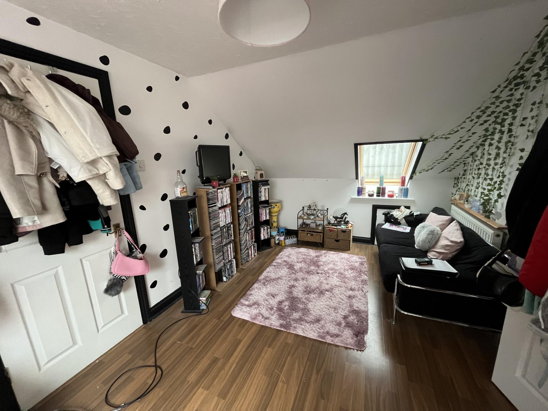 4 bedroom Detached Bungalow for sale in Gosberton Clough