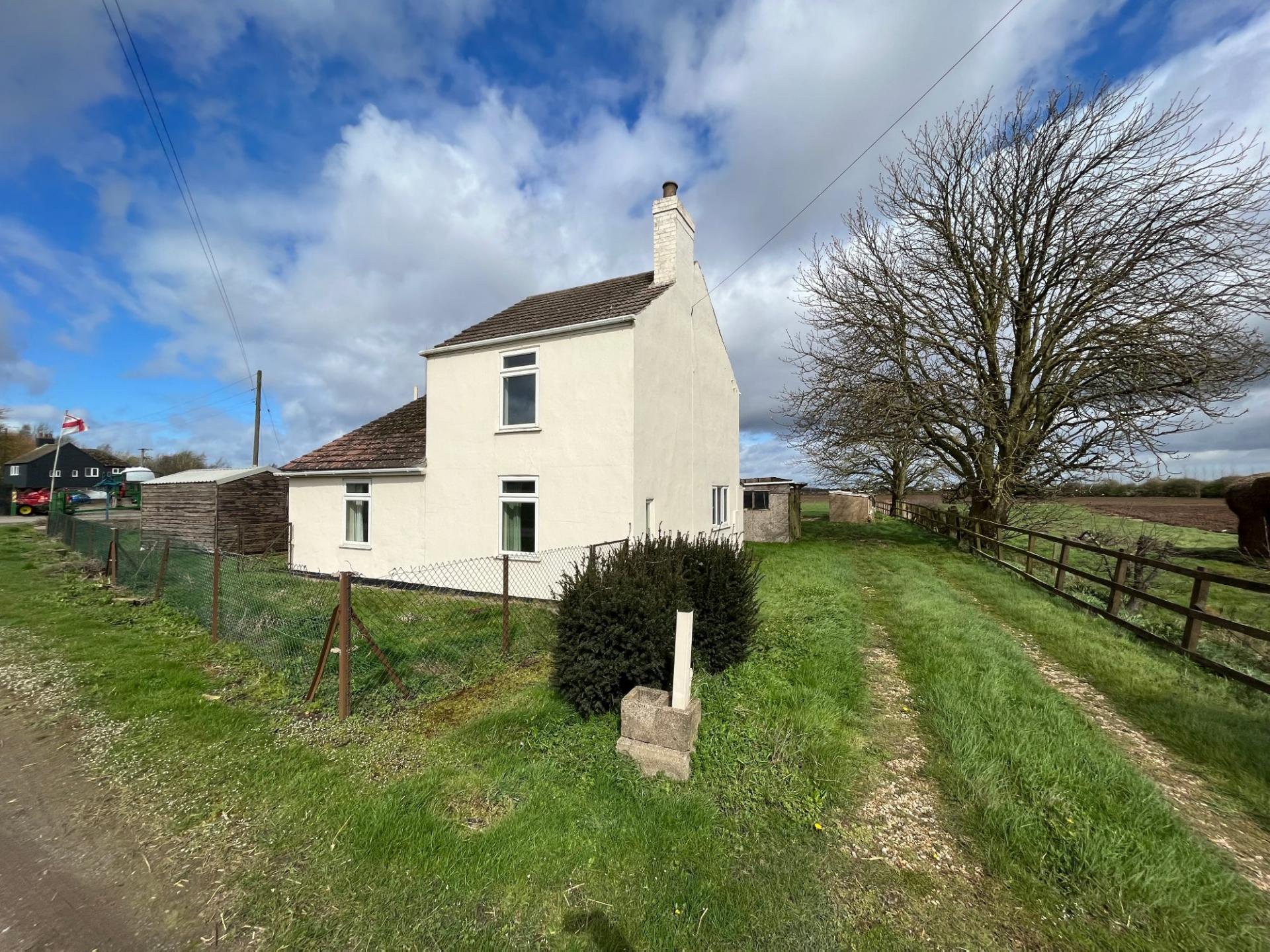 3 bedroom Cottage for sale in Fosdyke