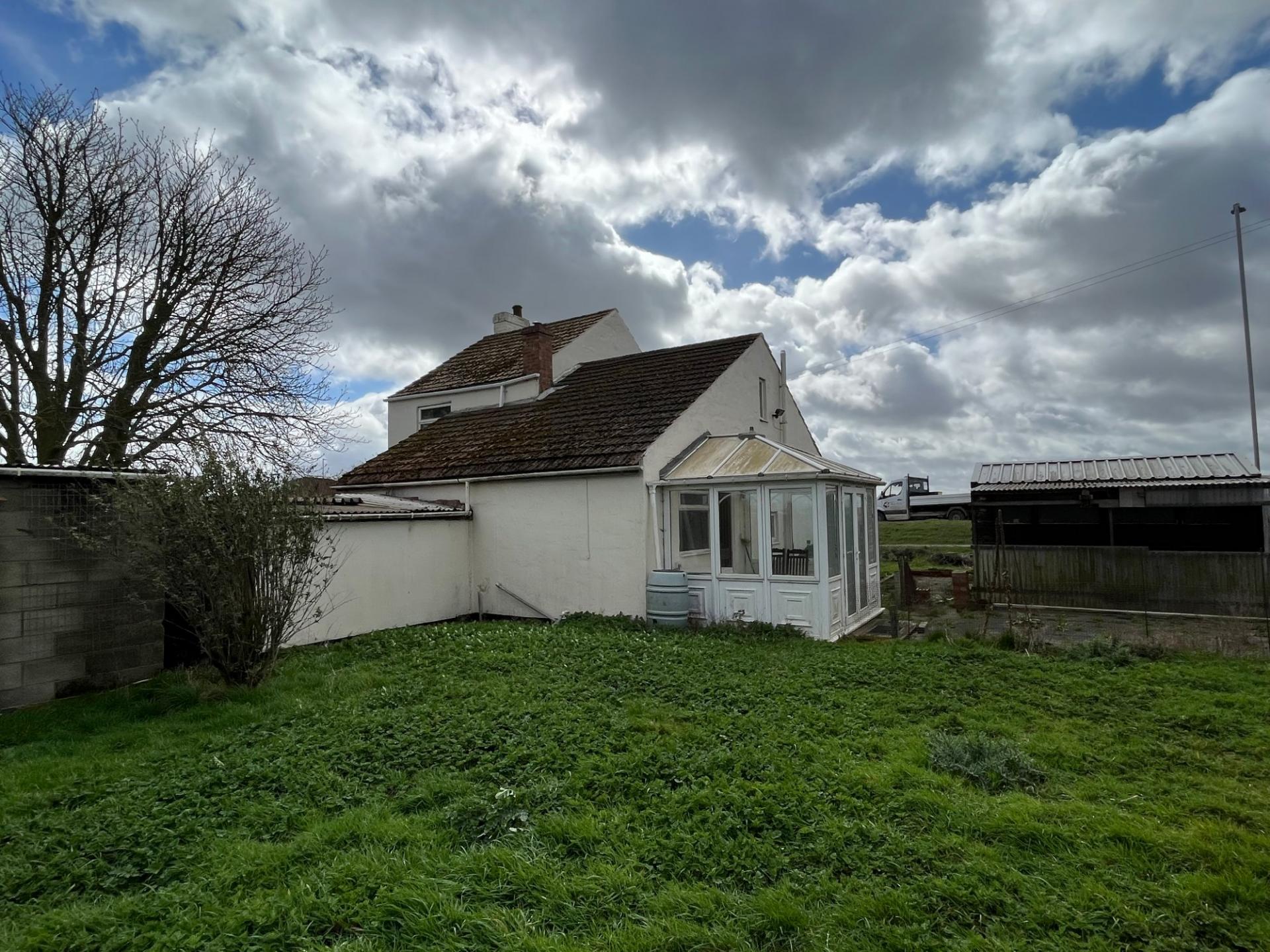 3 bedroom Cottage for sale in Fosdyke