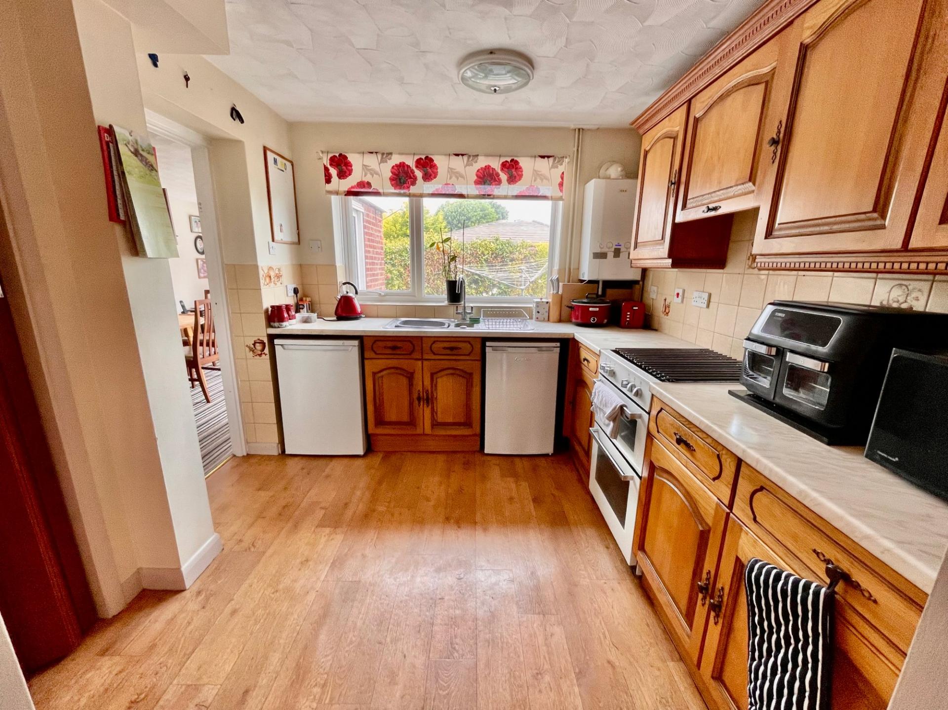 3 bedroom Detached House for sale in Whaplode