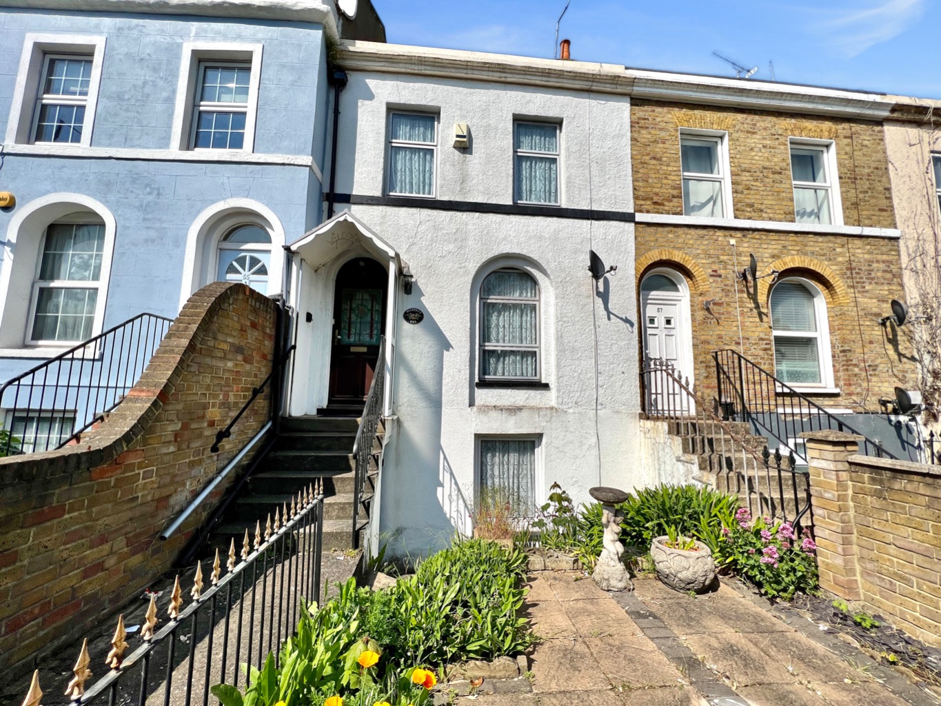 4 bedroom Terraced House for sale in Milton Road