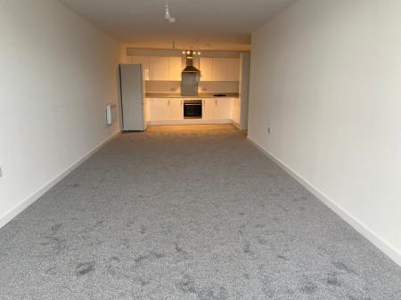 Media image 03
