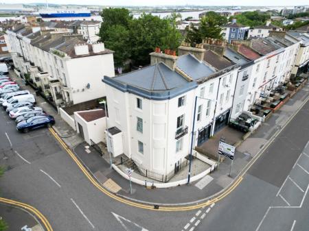 Media image 05