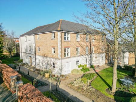 Media image 03