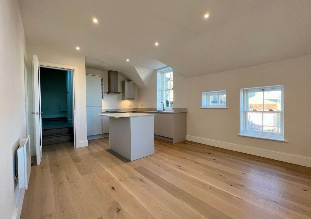 2 bedroom Apartment for sale in Stortford