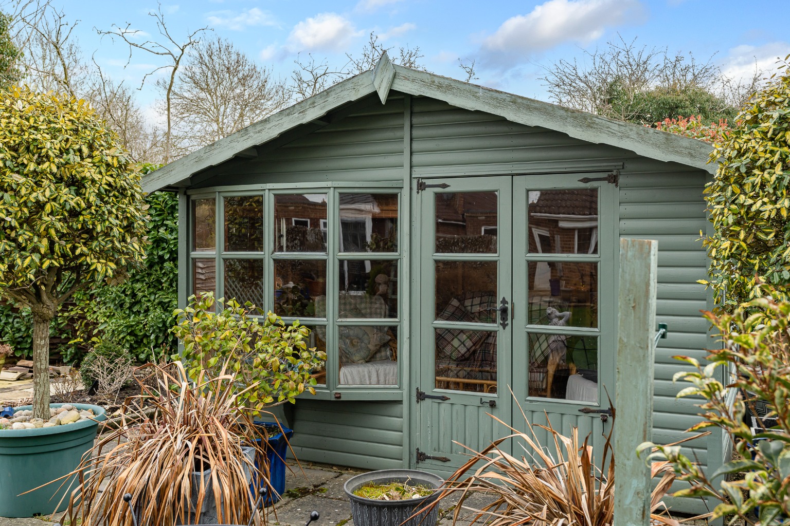 4 bedroom Detached Bungalow for sale in Sawbridgeworth