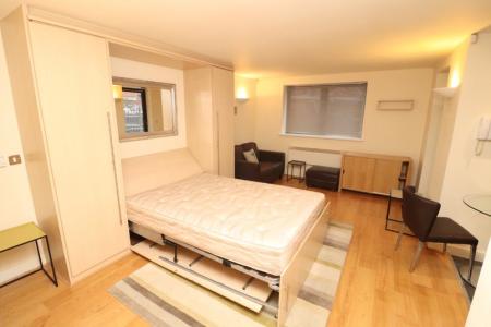 Photo 01