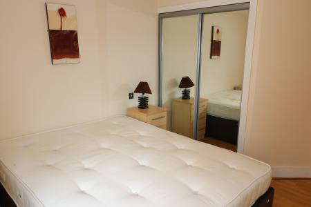 Photo 04