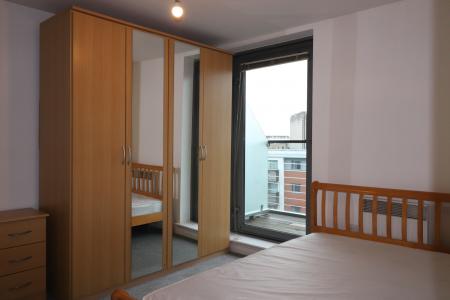 Photo 09