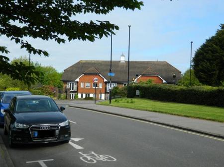 Sanderstead Heights from Onslow Gardens