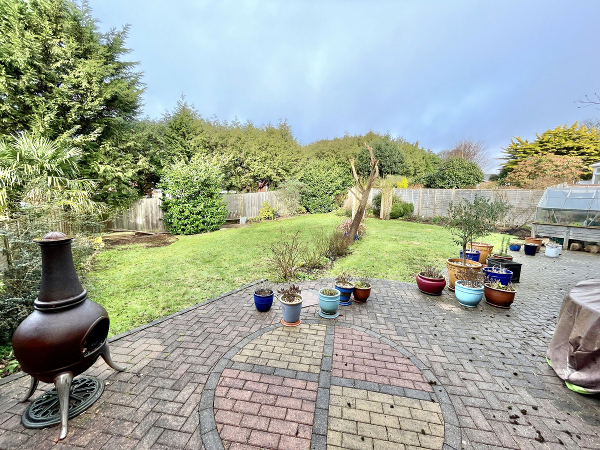 4 bedroom Detached House for sale in Plymouth