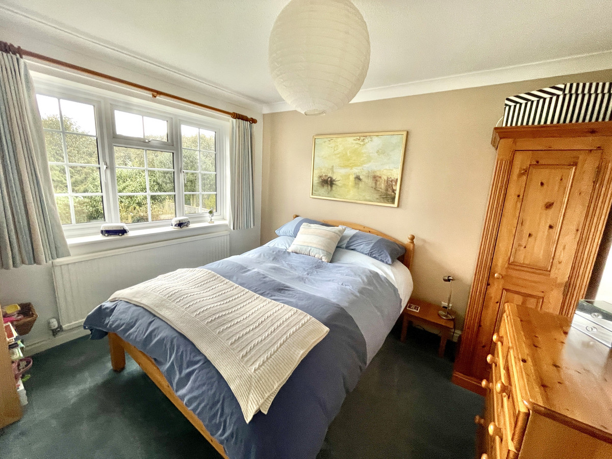 4 bedroom Detached House for sale in Plymouth