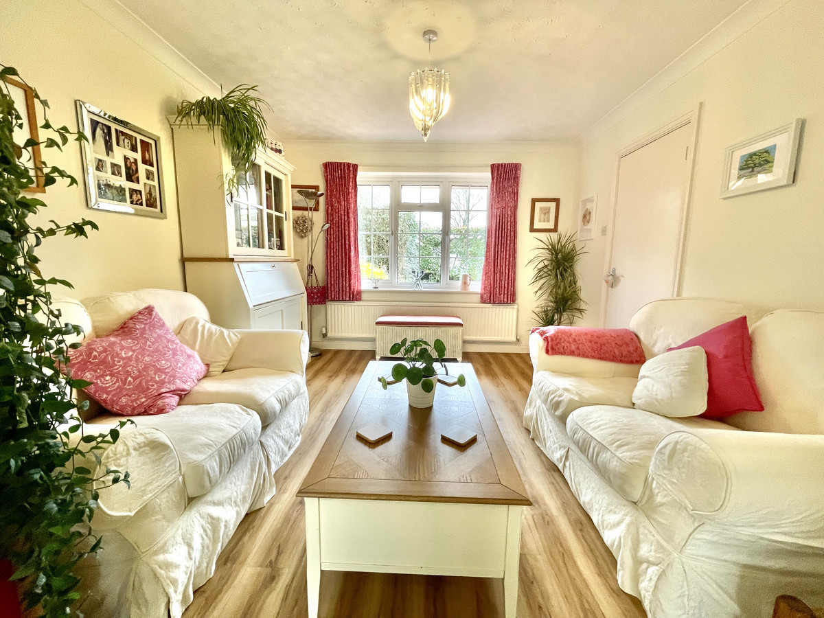 4 bedroom Detached House for sale in Plymouth