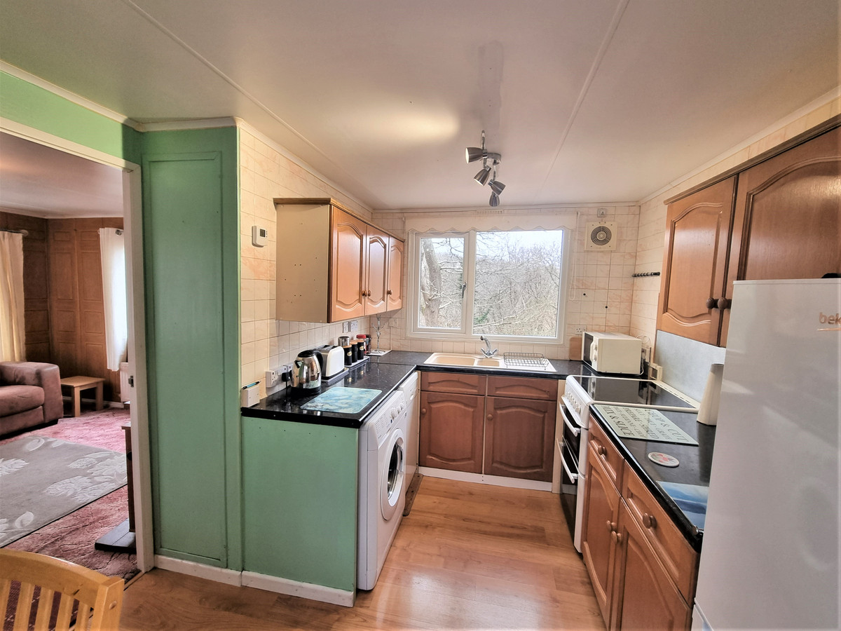 2 bedroom Park Home for sale in Plymouth