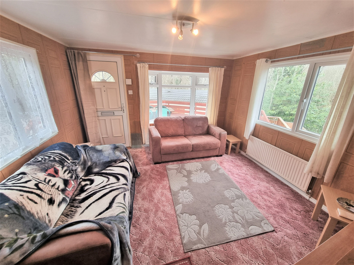 2 bedroom Park Home for sale in Plymouth