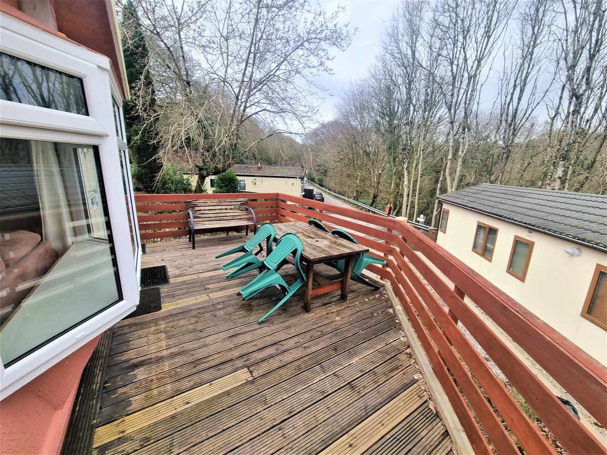 2 bedroom Park Home for sale in Plymouth