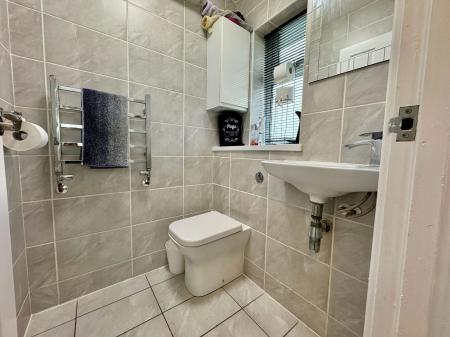 image4