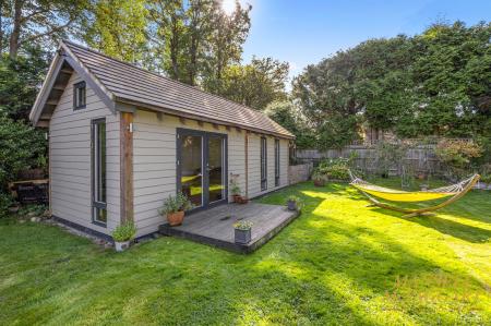 Garden Cabin